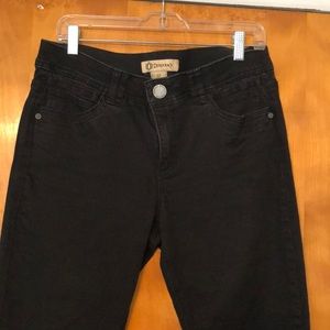 Democracy Black Skinny Jeans Hardly Worn